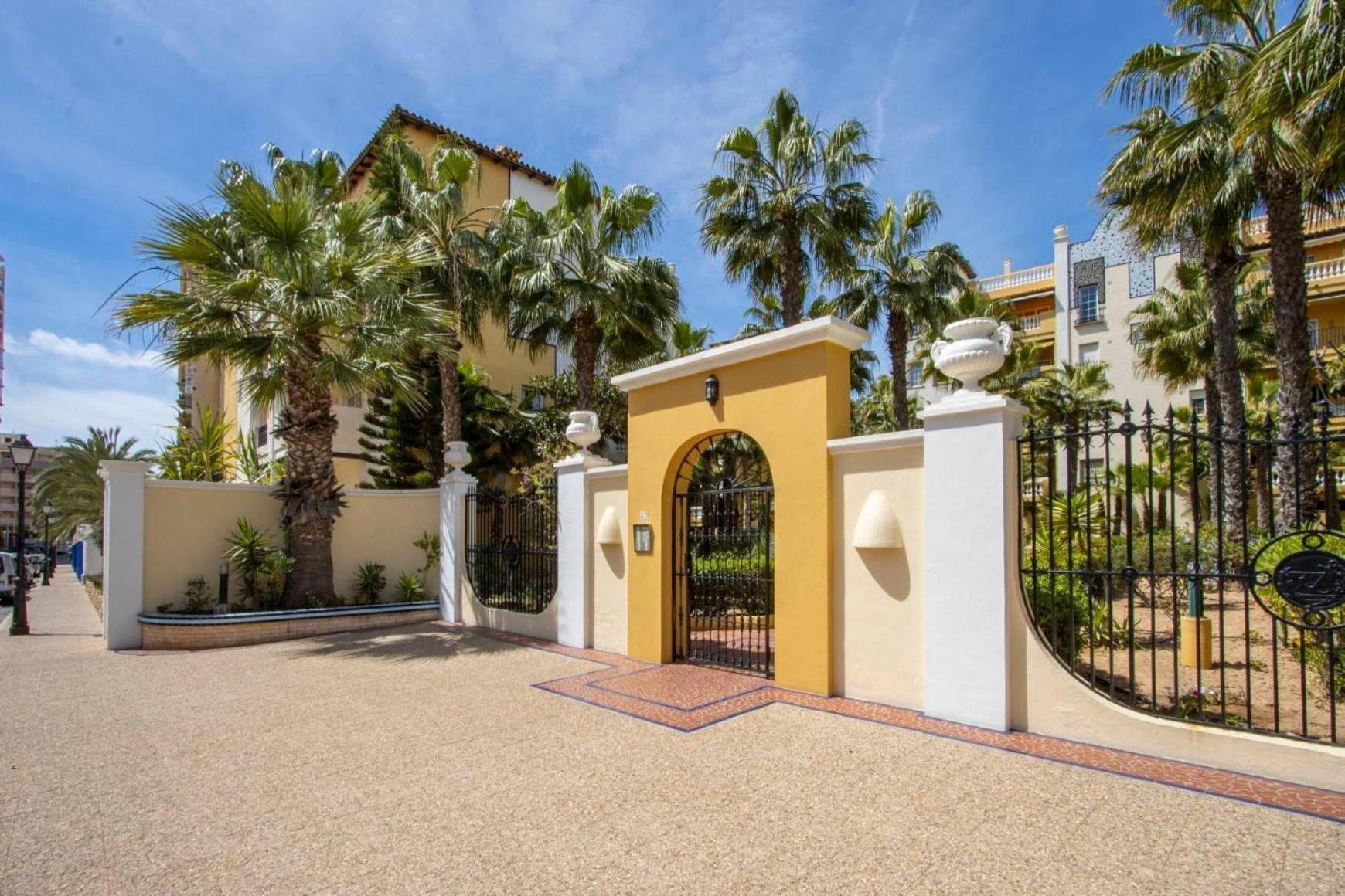 טורבייחה Aldea Del Mar Buganvilla Apartament מראה חיצוני תמונה